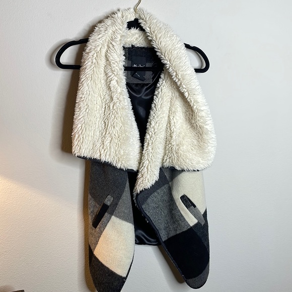 Wool Vest Checkered pattern - Picture 1 of 2